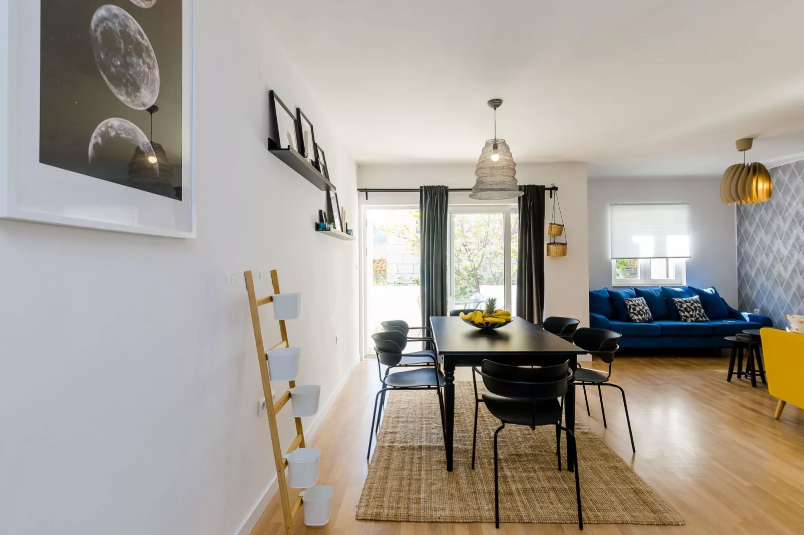 Apartment Sea Shell - Triplex Three-Bedroom Apartment with Terrace-Dining room