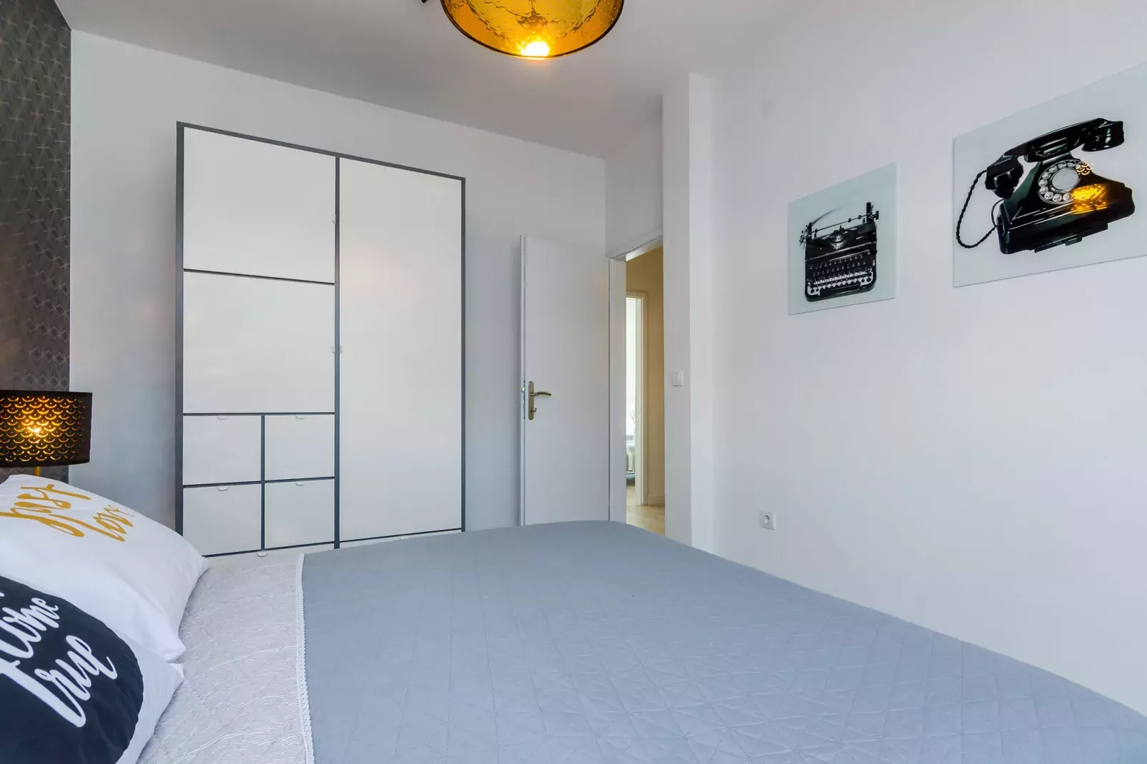 Apartment Sea Shell - Triplex Three-Bedroom Apartment with Terrace-Bedroom
