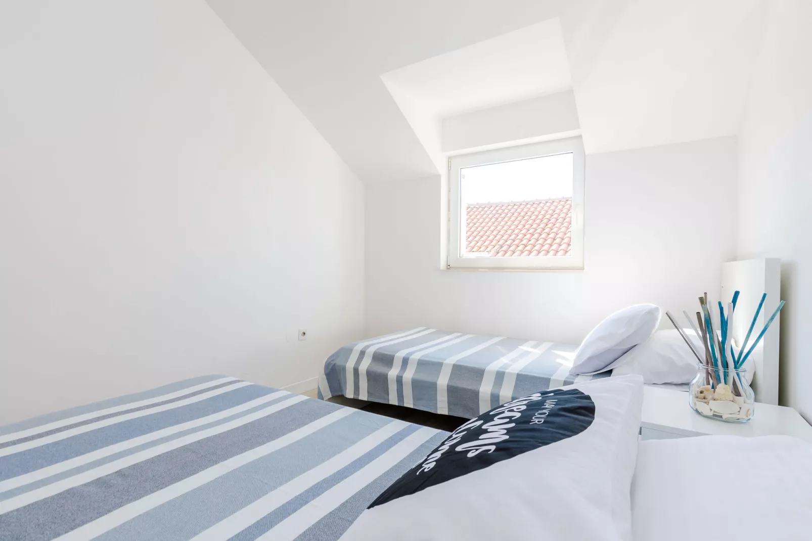 Apartment Sea Shell - Triplex Three-Bedroom Apartment with Terrace-Bedroom