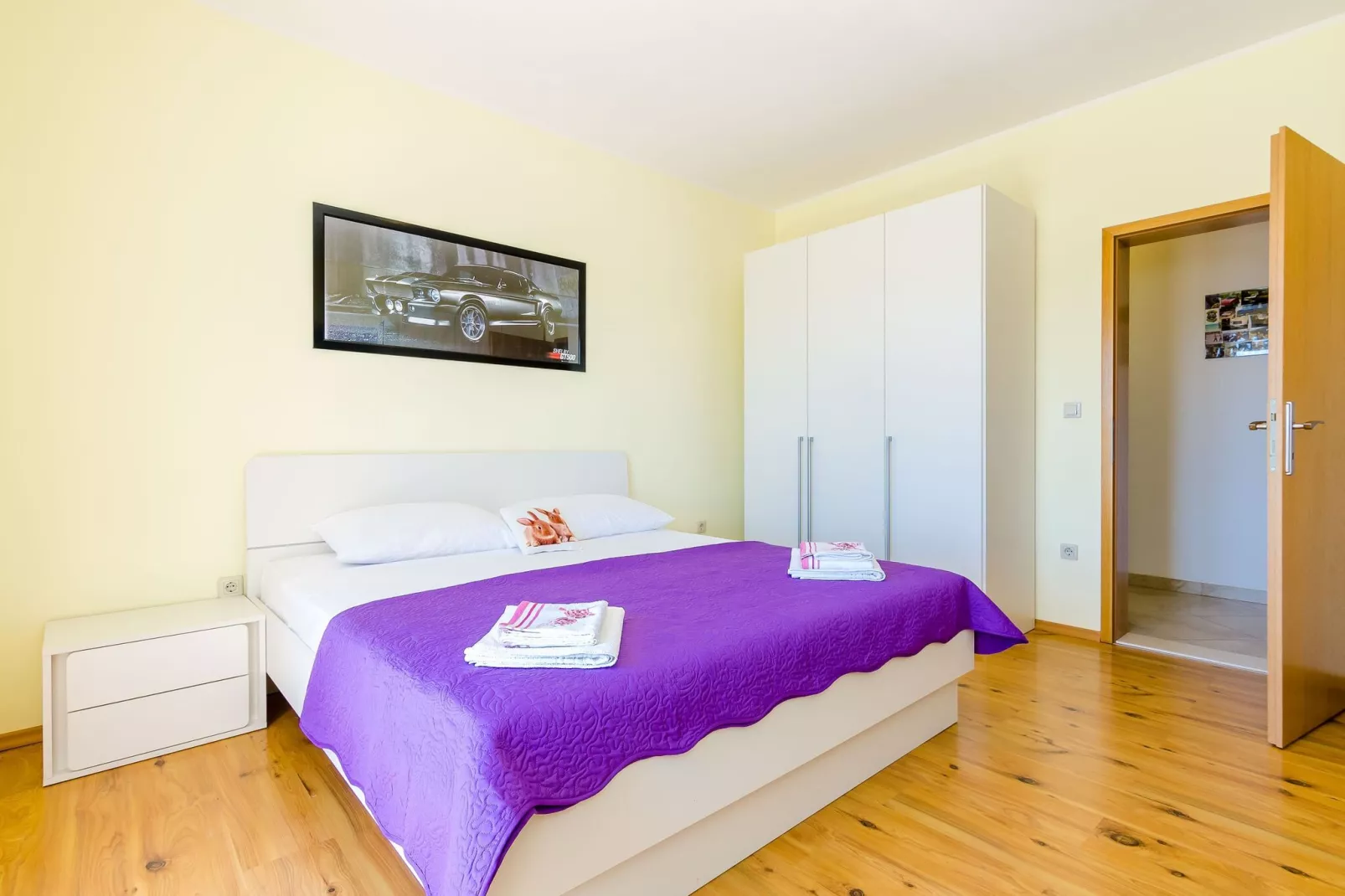 Villa Mateo - Three Bedroom Apartment with Terrace and Private Pool-Bedroom