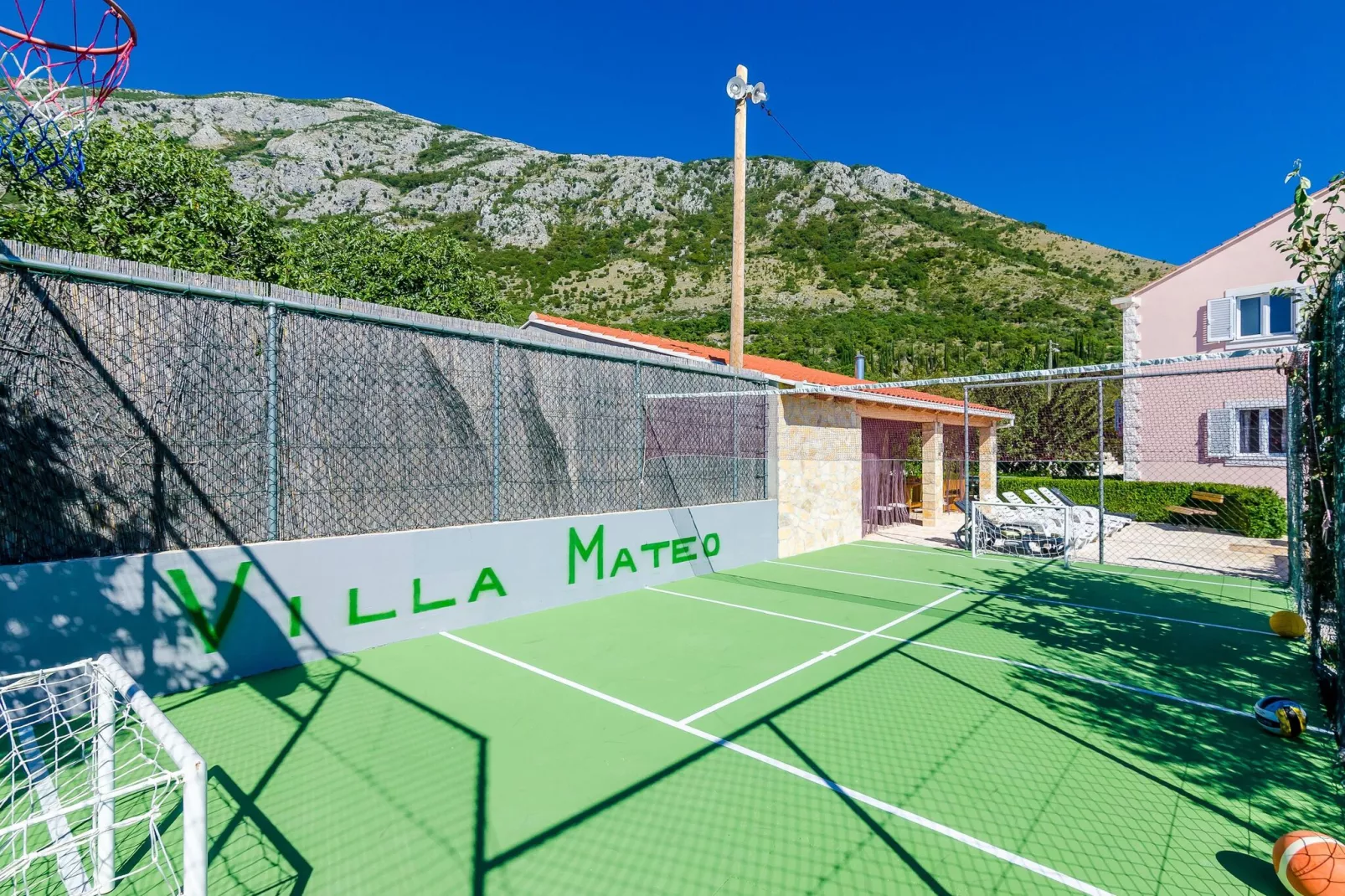Villa Mateo - Three Bedroom Apartment with Terrace and Private Pool-Outdoor