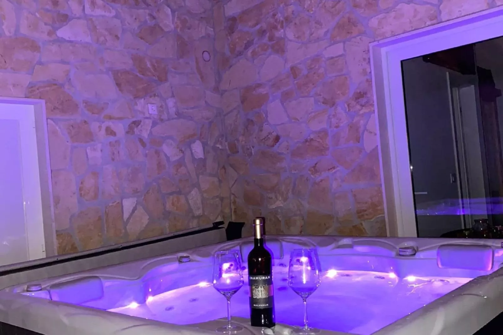 Villa Mateo - Three Bedroom Apartment with Terrace and Private Pool-Outdoor