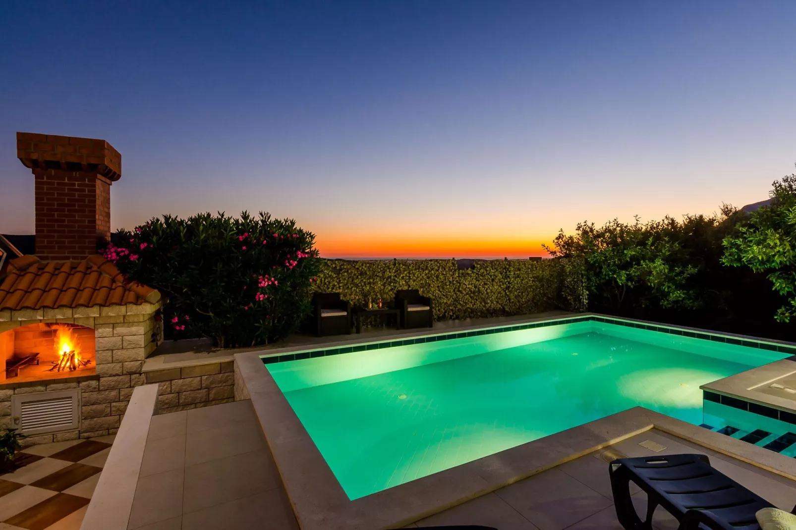Villa Mateo - Three Bedroom Apartment with Terrace and Private Pool-Pool