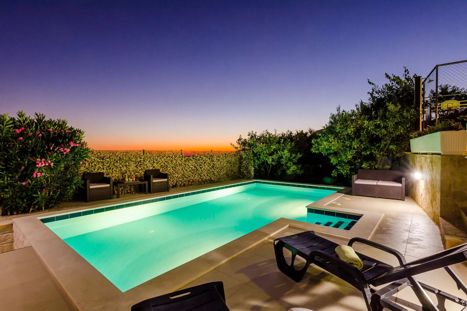 Villa Mateo - Three Bedroom Apartment with Terrace and Private Pool-Pool