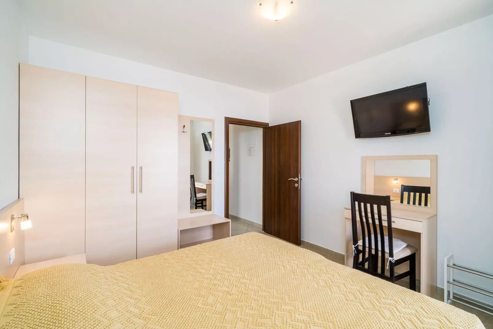 Villa Samba - Two-Bedroom Apartment with Terrace and Sea View - A4+1-Bedroom