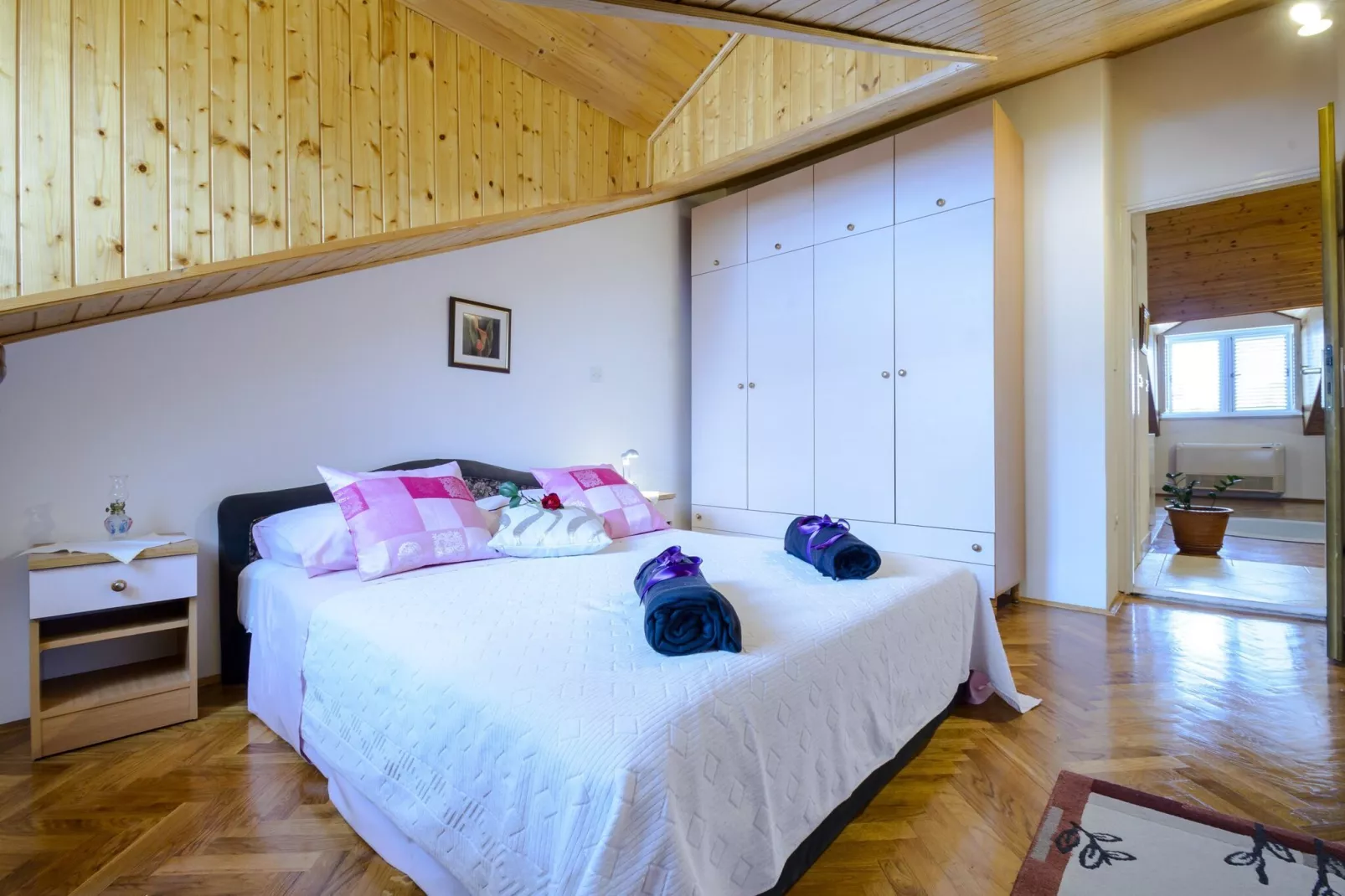 Apartment Matic - Two-Bedroom Apartment-Chambre