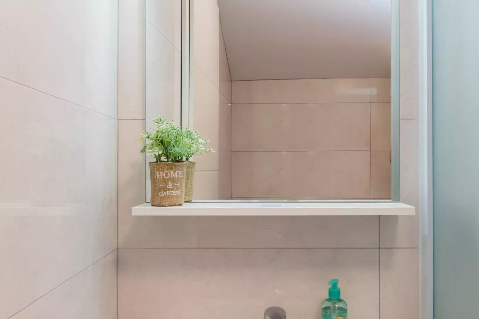 Apartments Katarina - Two-Bedroom Apartment (4 Adults) - Između Ribnjaka Street no.1 - #2-Salle de bain