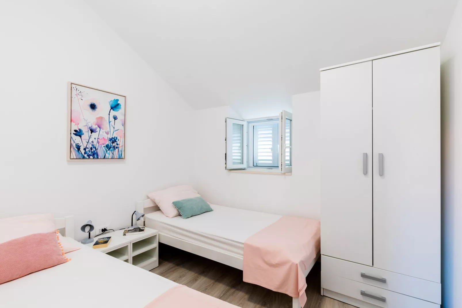 Apartments Katarina - Two-Bedroom Apartment (4 Adults) - Između Ribnjaka Street no.1 - #3-Bedroom