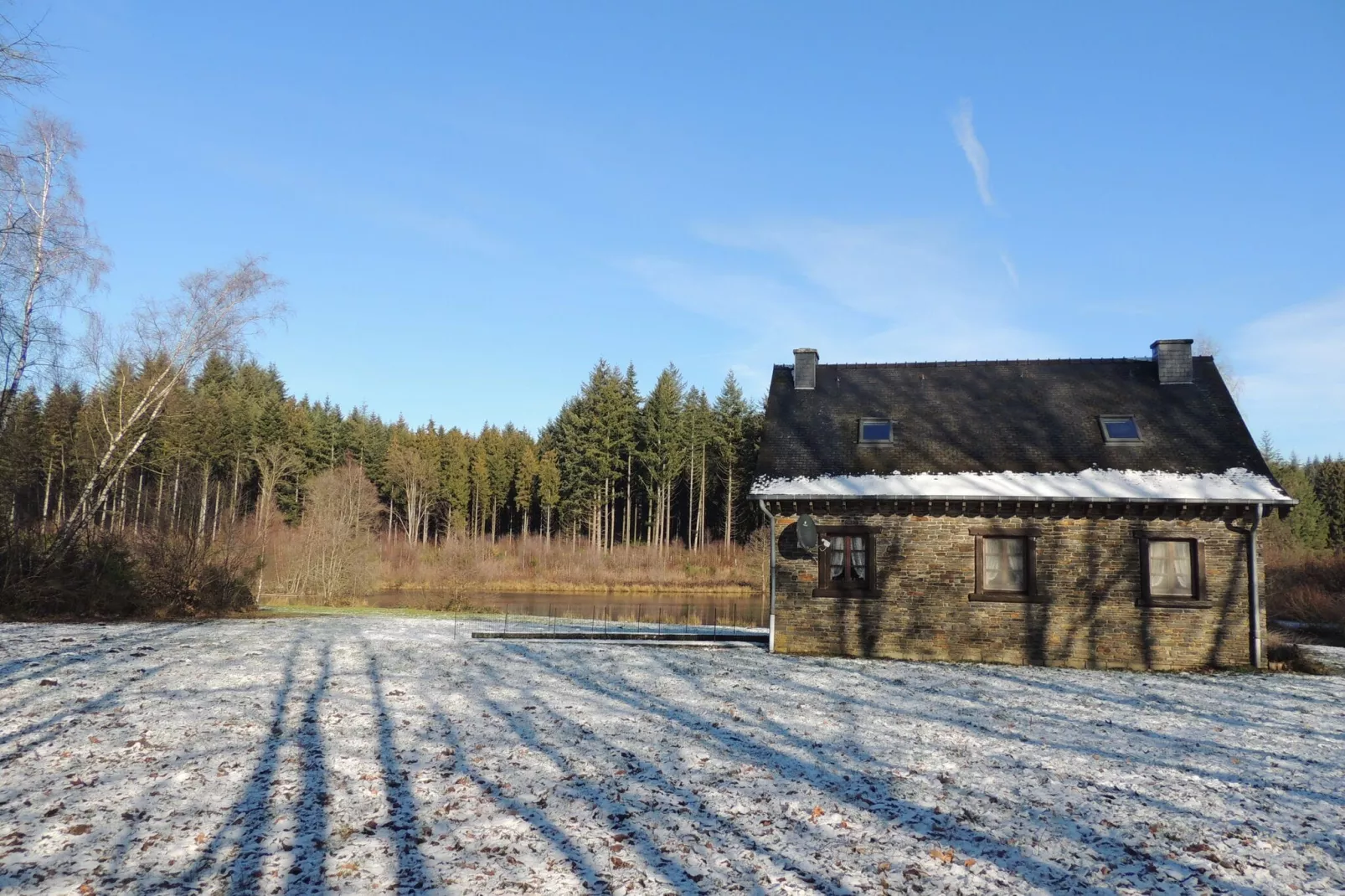 Domaine du Pichoux-Garden winter