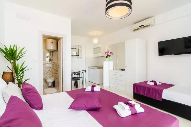 Apartments A&M - Studio with Terrace and Sea View (A2)-Bedroom