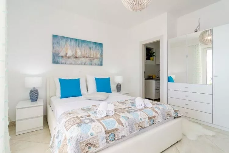 Apartments A&M - Studio with Terrace and Sea View (A3)-Living room