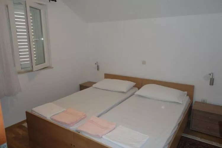 Apartments Marija Slano- Two-Bedroom Apartment with Balcony and Sea View - 2 (B)-Bedroom