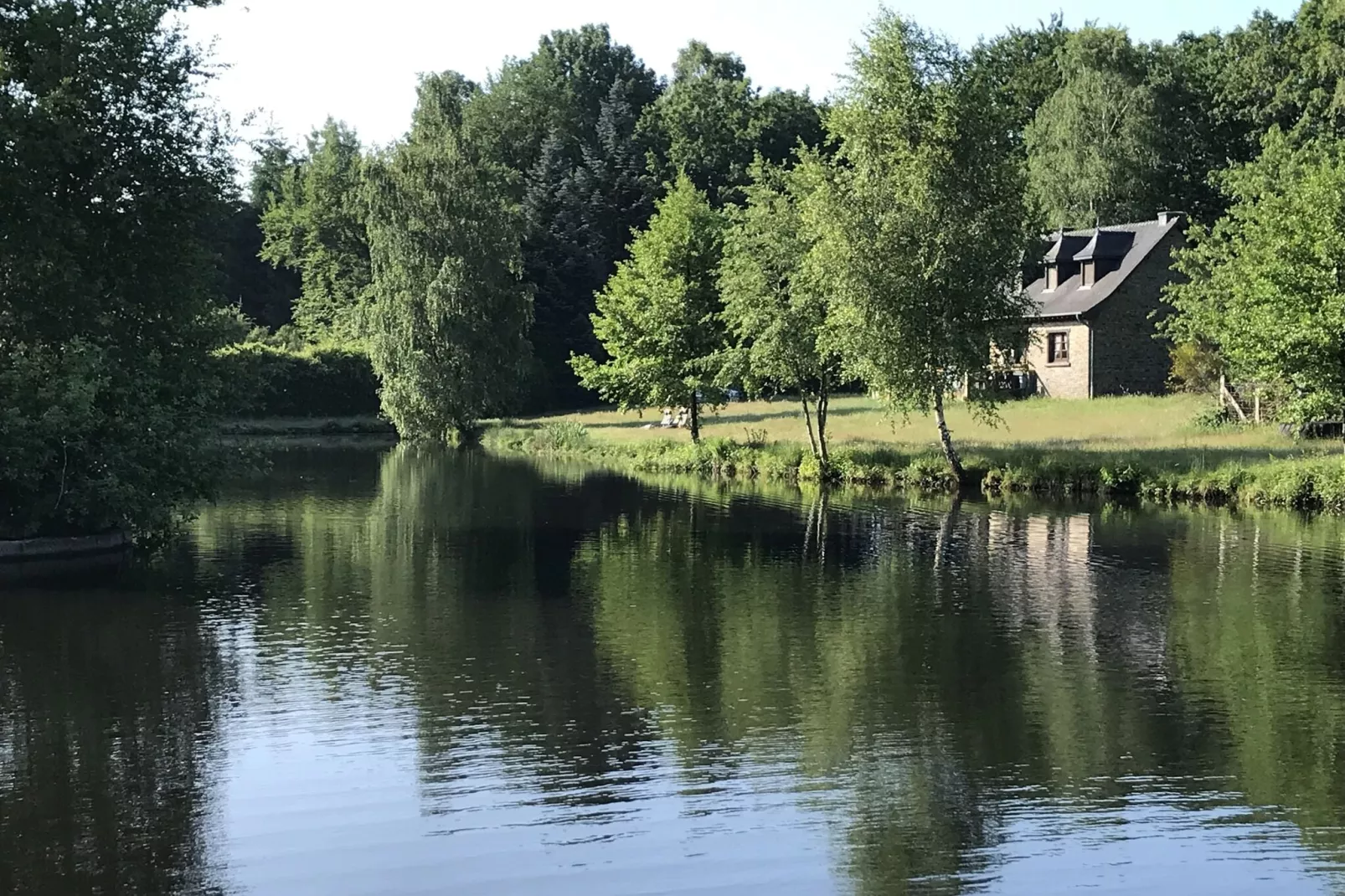 Domaine du Pichoux-Areas summer 1km