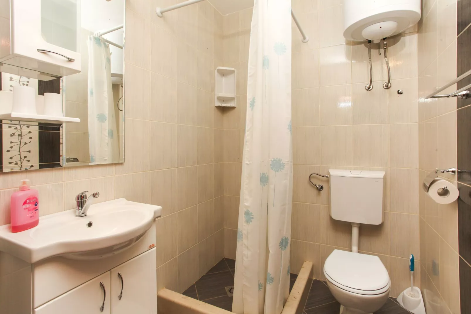 Apartments Ana Lopud - Studio with Balcony and Sea View-5-Bathroom