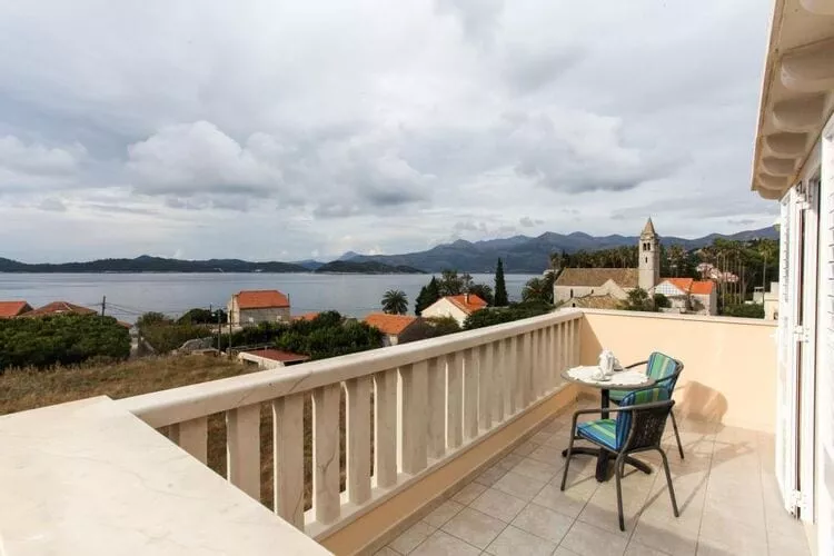Apartments Ana Lopud - Studio with Balcony and Sea View-5-Terrace balcony