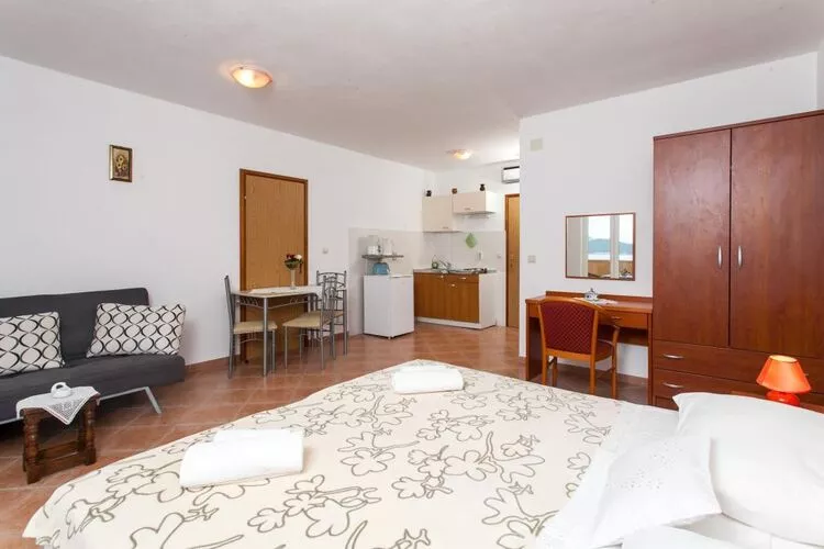 Apartments Ana Lopud - Studio with Balcony and Sea View-2-Bedroom