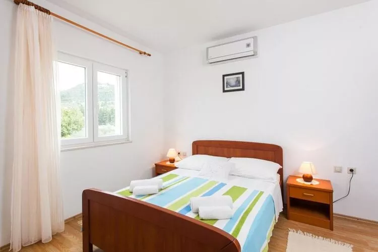 Apartments Ana Lopud - One Bedroom Apartment with Balcony and Sea View - 3 (1 floor)-Schlafzimmer