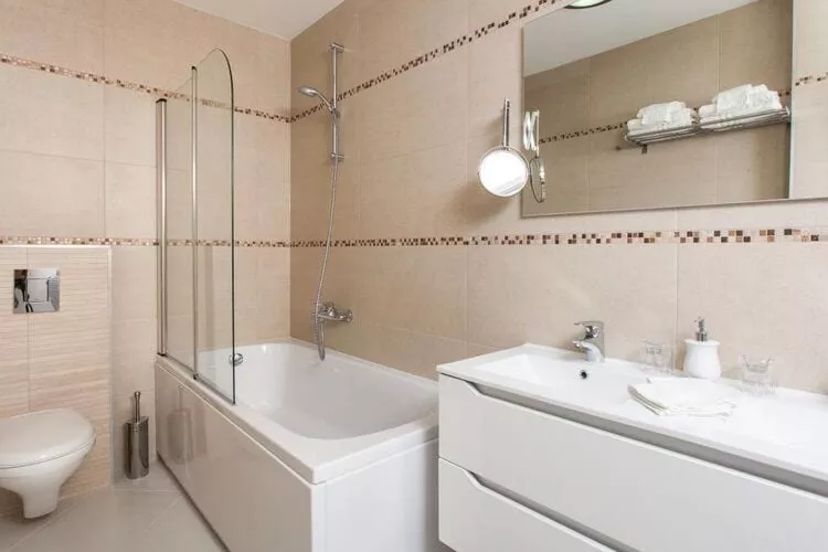 Villa Dupcic - Five-Bedroom Villa with Private Pool and Sea View-Salle de bain