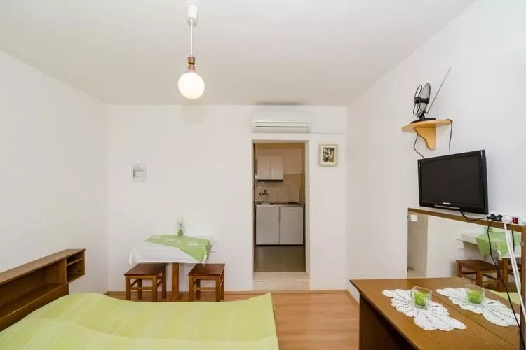 Villa Barbara - Studio with Terrace and Sea View  (br.3)-Salon
