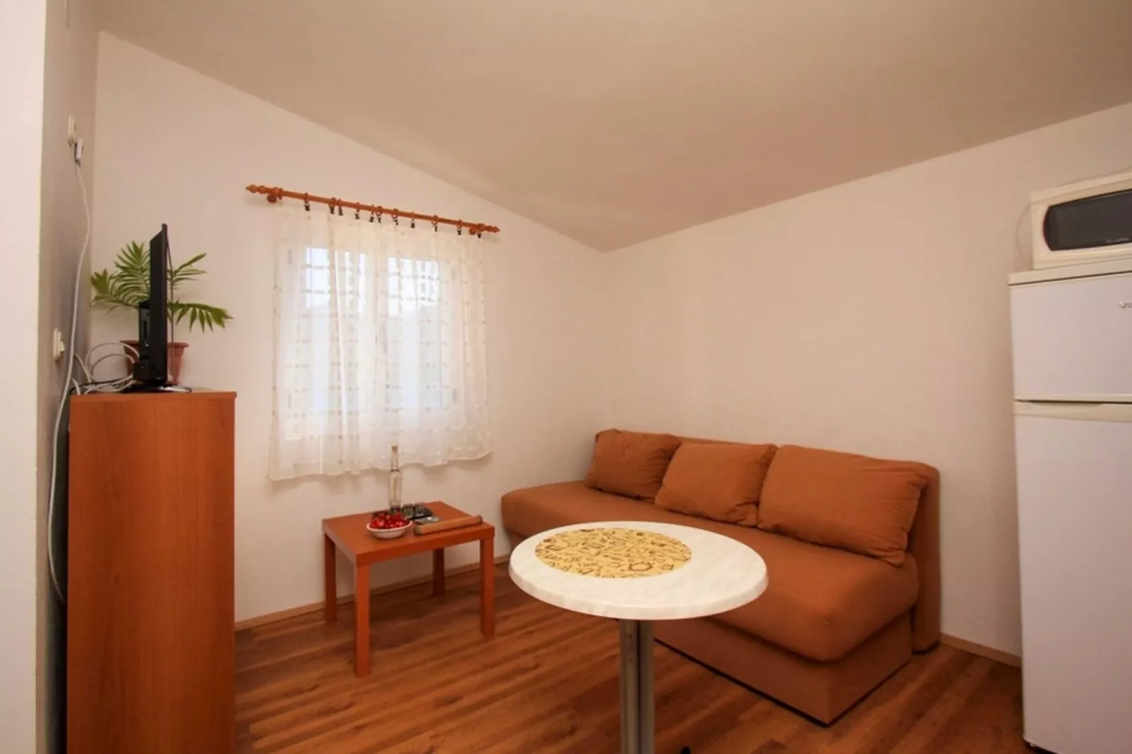 Apartments Ereš Zuronja-One-Bedroom Apartment with Sea View 2-Innen