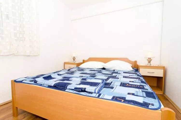 Apartments Ereš Zuronja-One-Bedroom Apartment with Sea View 3-Schlafzimmer