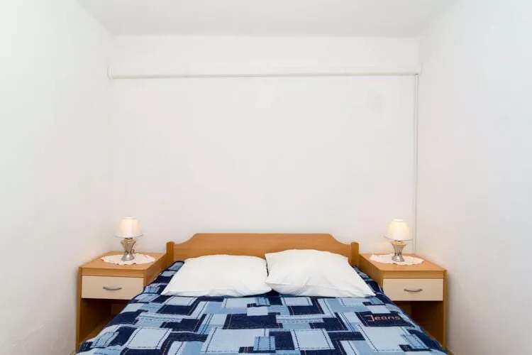 Apartments Ereš Zuronja-One-Bedroom Apartment with Sea View 3-Schlafzimmer