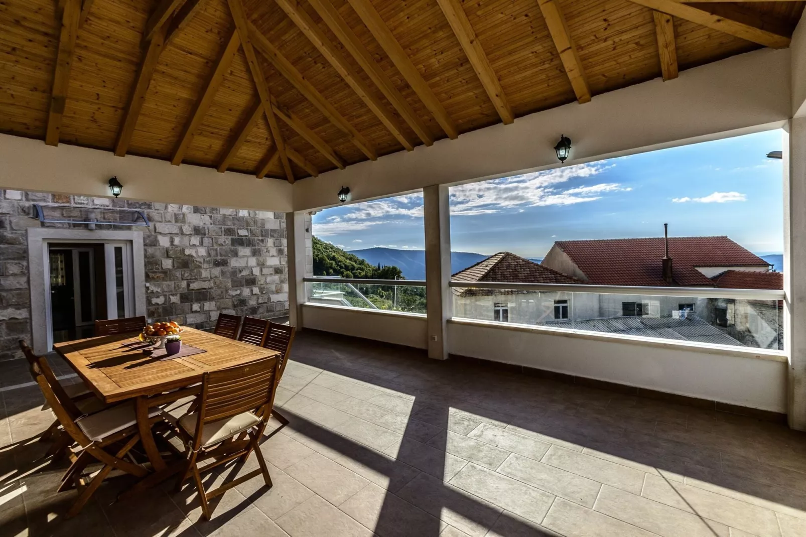 Villa Pave - Six-Bedroom Villa with Terrace and Swimming Pool-Outdoor