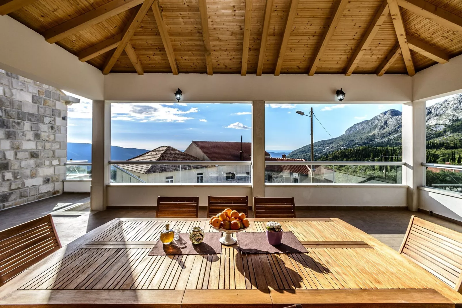 Villa Pave - Six-Bedroom Villa with Terrace and Swimming Pool-Outdoor