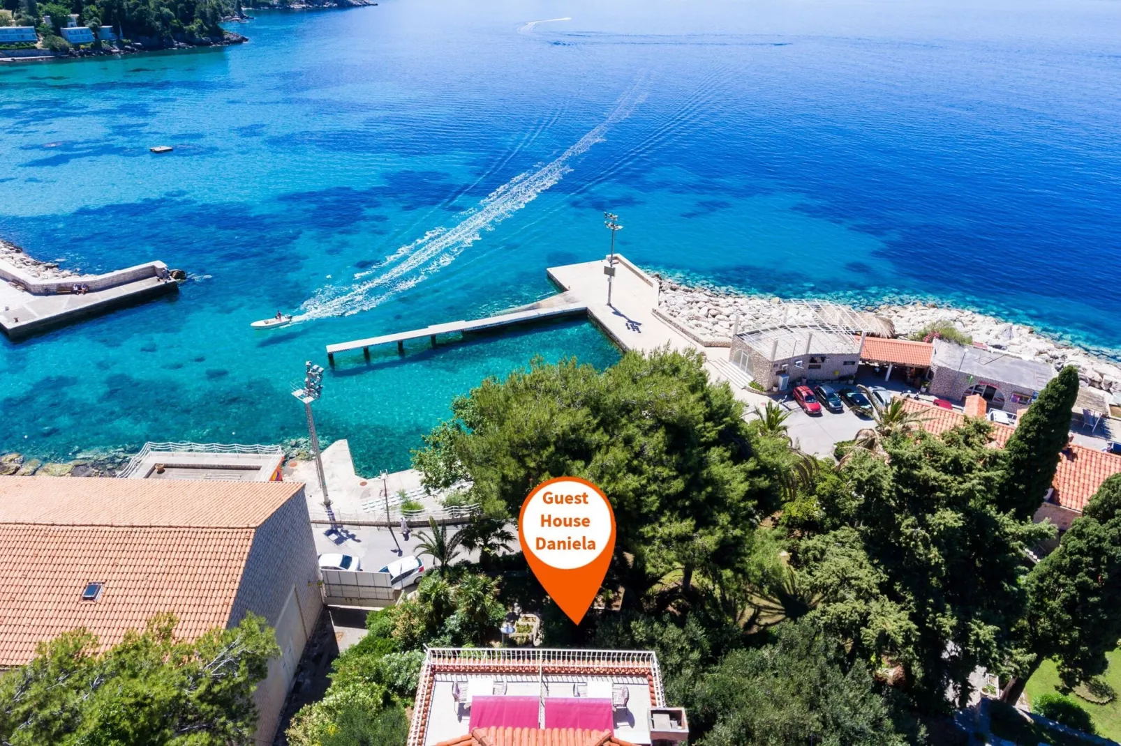 Guest House Daniela - Double Room with Terrace and Sea View - SOBA 8-View