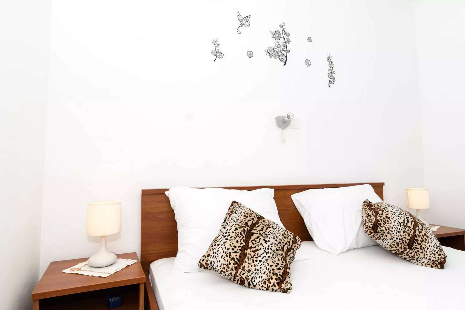 Guest House Daniela - Double Room with Balcony and Sea View - SOBA 4-Bedroom
