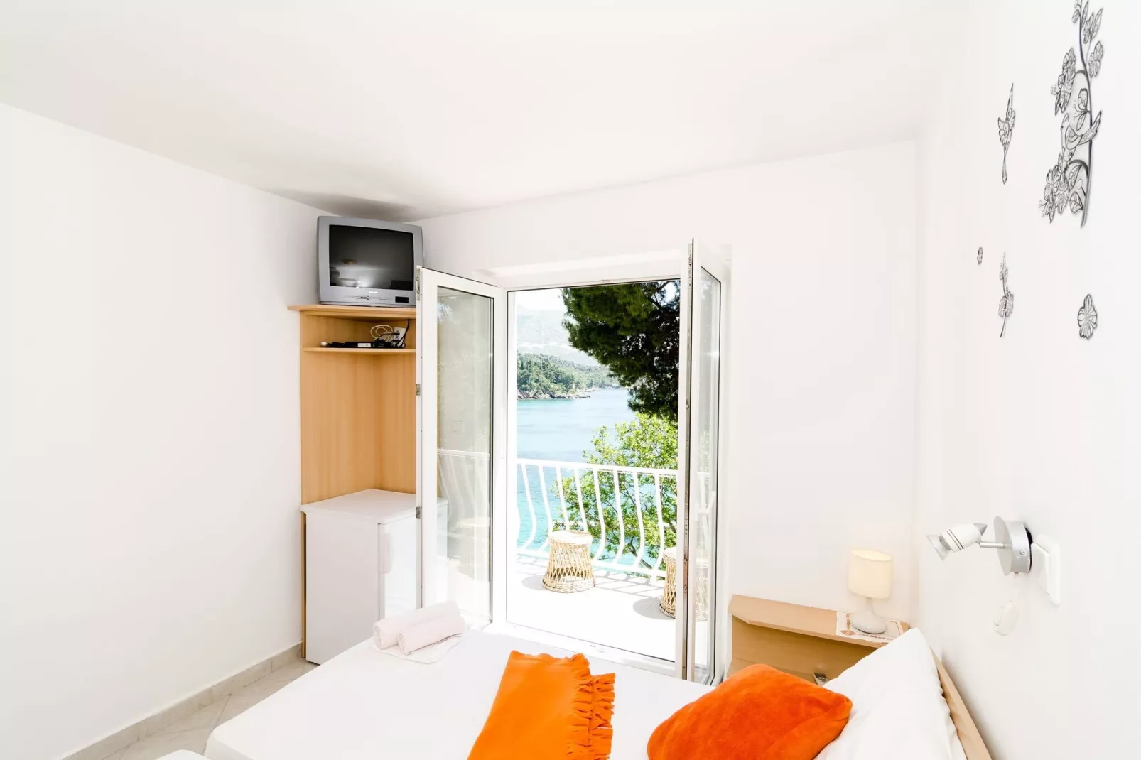 Guest House Daniela - Comfort Double Room with Sea View - SOBA 2-Schlafzimmer