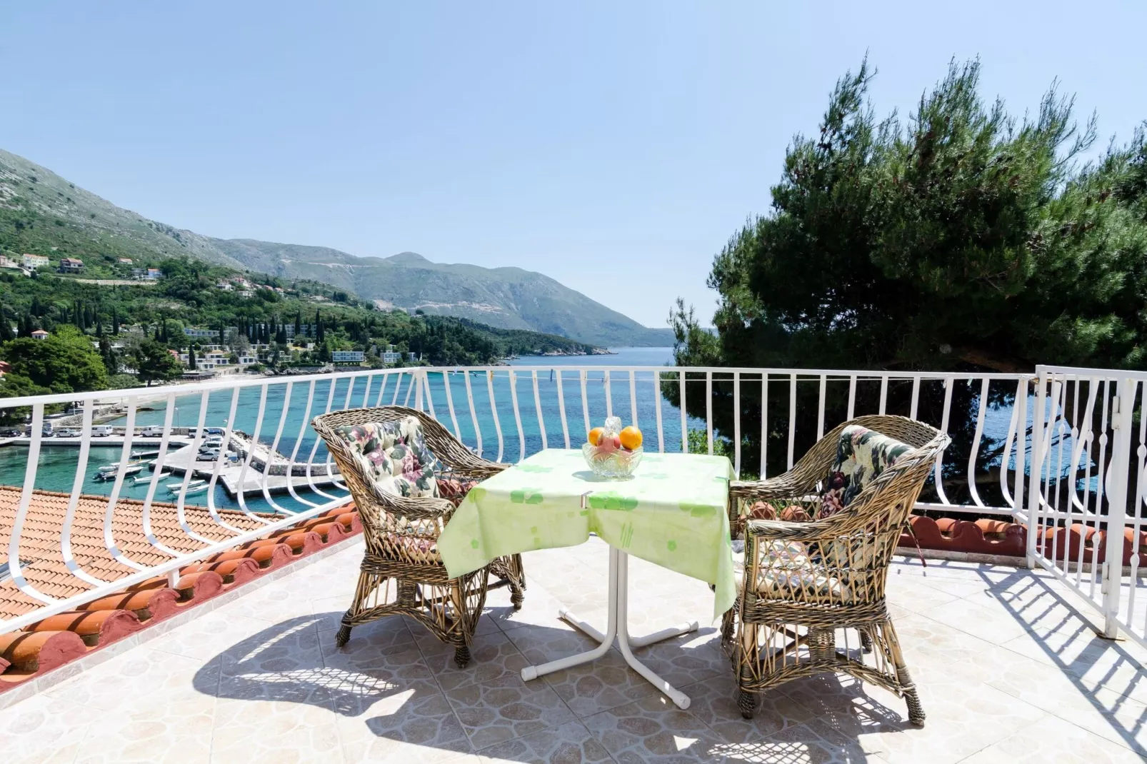 Guest House Daniela - Deluxe Double Room with Sea View - SOBA 7-Balcon-terrasse