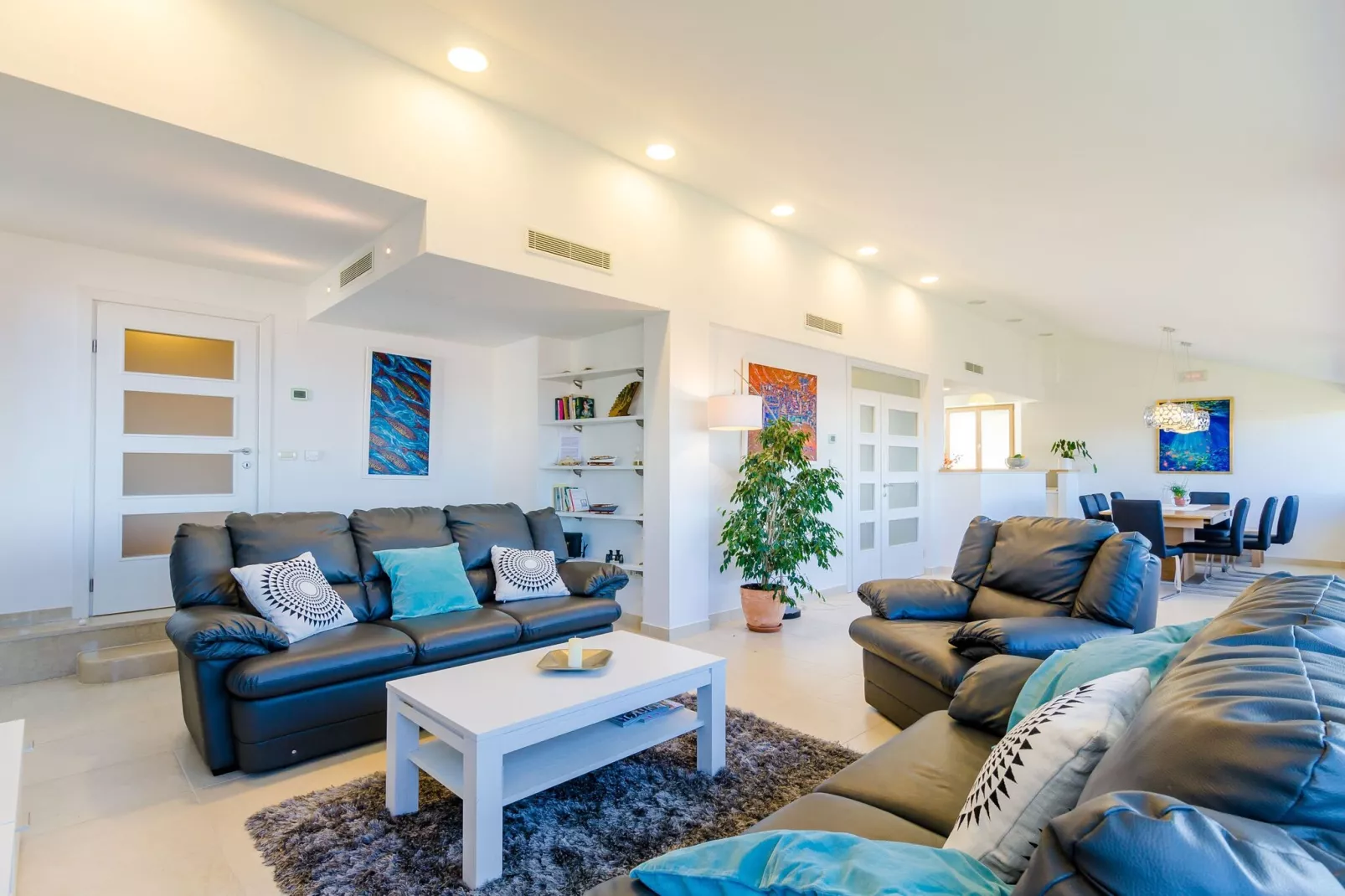 Villa Art Gallery - Six Bedroom Villa with Terrace and Swimming Pool-Salon