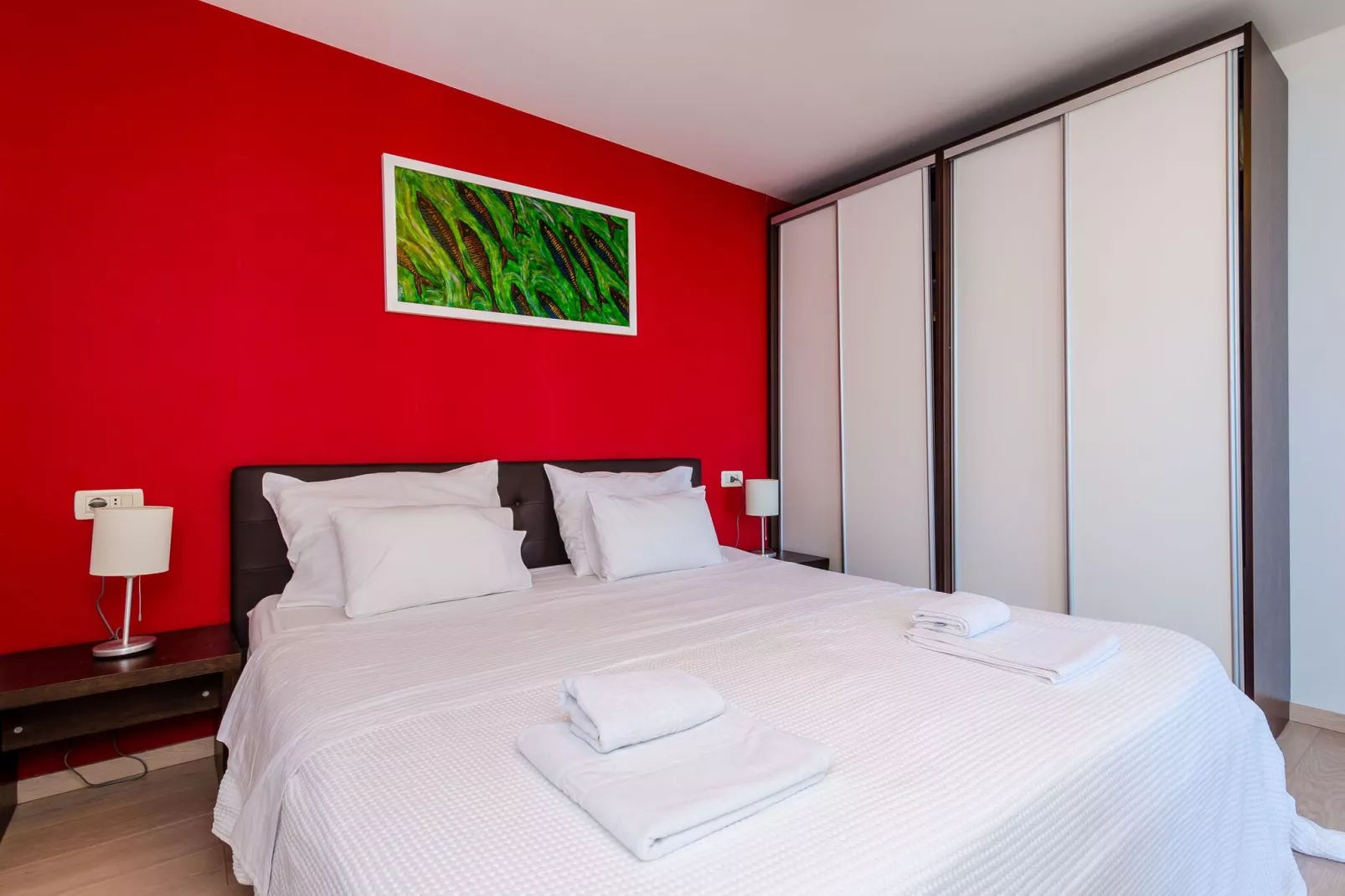 Villa Art Gallery - Six Bedroom Villa with Terrace and Swimming Pool-Chambre