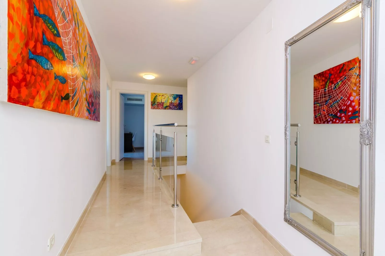 Villa Art Gallery - Six Bedroom Villa with Terrace and Swimming Pool-Intérieur