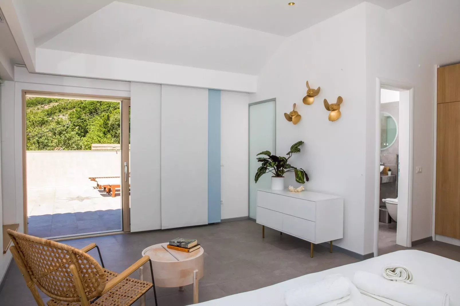 Villa Art Gallery - Six Bedroom Villa with Terrace and Swimming Pool-Intérieur