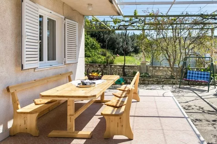Apartment Marko - Three-Bedroom Apartment with Terrace and Sea View (Brsečine)-Terrasse