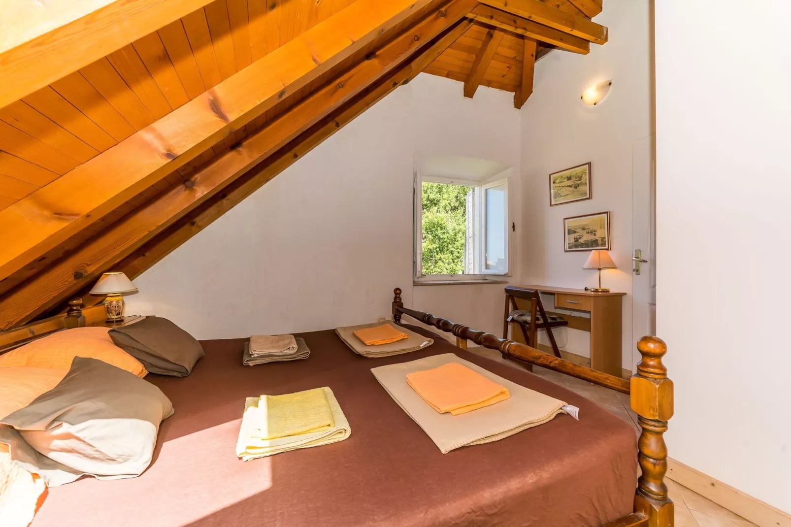 Apartment Casa Vanna - Two-Bedroom Apartment with Terrace and Sea View-Bedroom