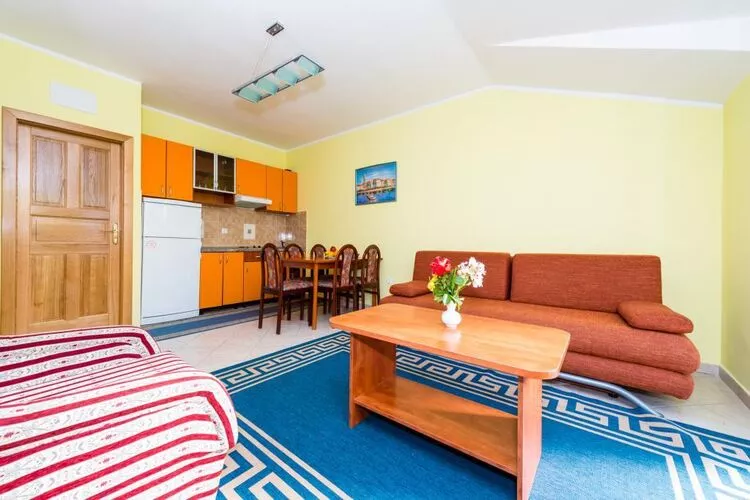 Apartments Azzurro- One Bedroom Apartment with Terrace and Hot Tub ( Azzurro II-gornji)-Salon