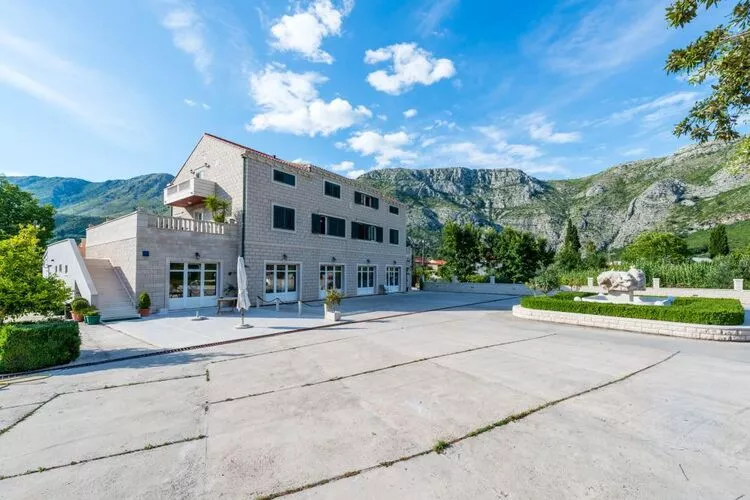 Apartments Azzurro- Three Bedroom Apartment with Terrace and Hot Tub ( Azzurro I-donji)-Extérieur