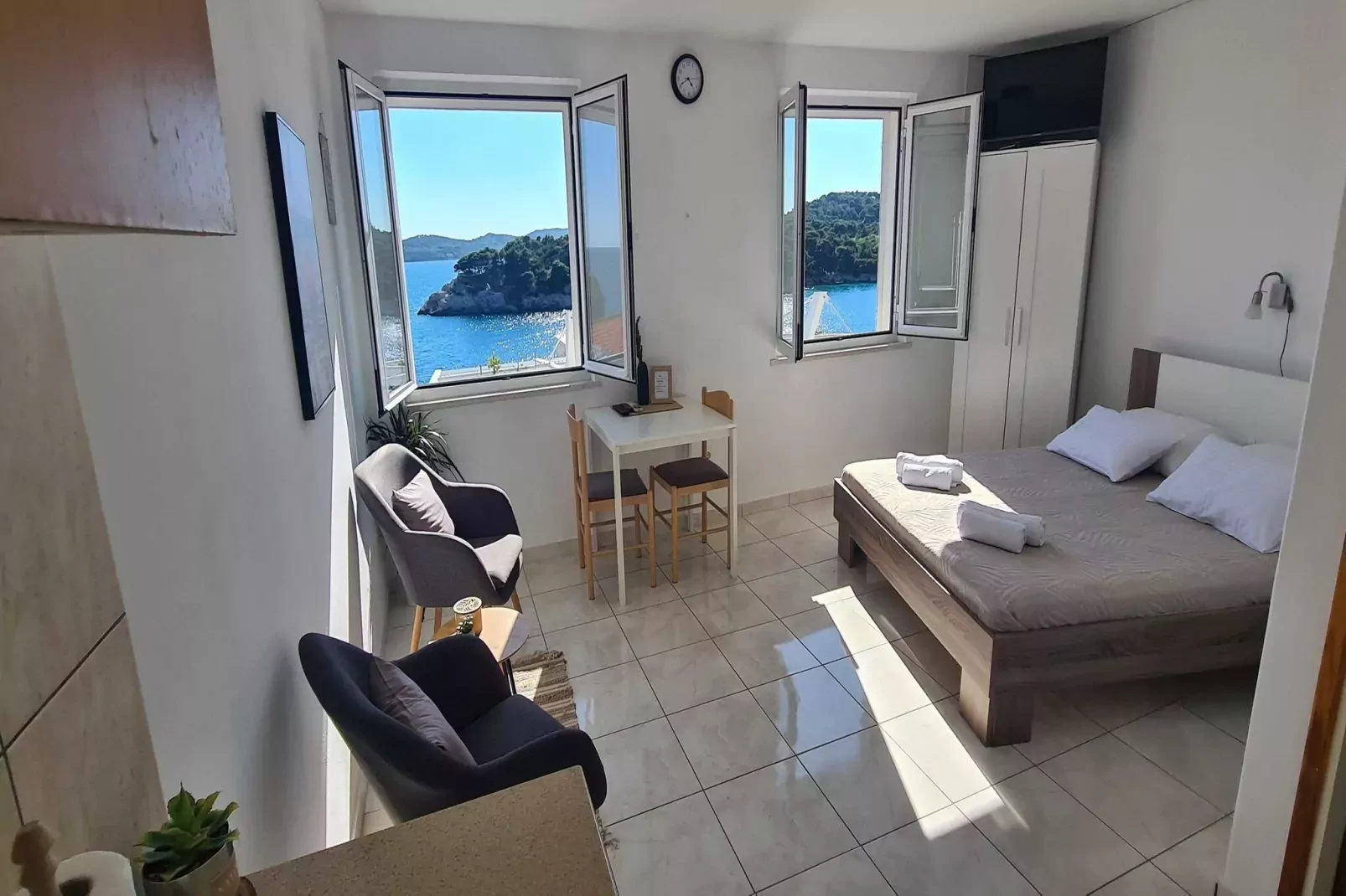 Apartments Matea - Studio with Sea View (2 Adults) - (Štikovica)-Bedroom