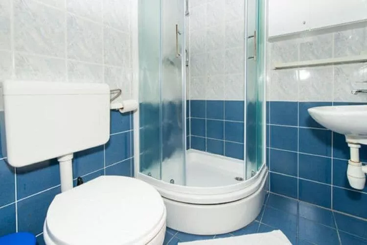 Apartments Matea - One-Bedroom Apartment with Sea View - (Štikovica)-Bathroom