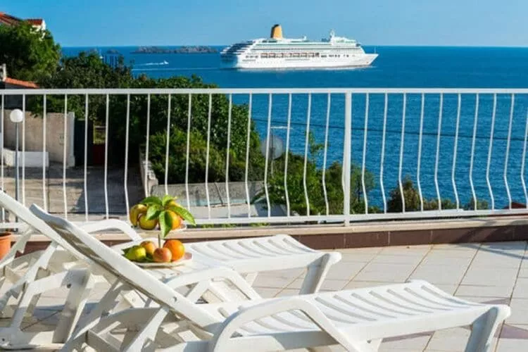 Apartments Matea - One-Bedroom Apartment with Sea View - (Štikovica)-Terrace