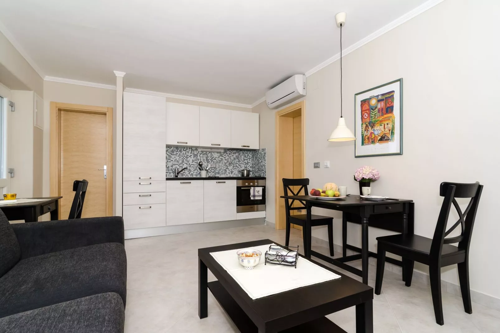 Apartments Gaura - One-Bedroom Apartment with Terrace-Wohnzimmer