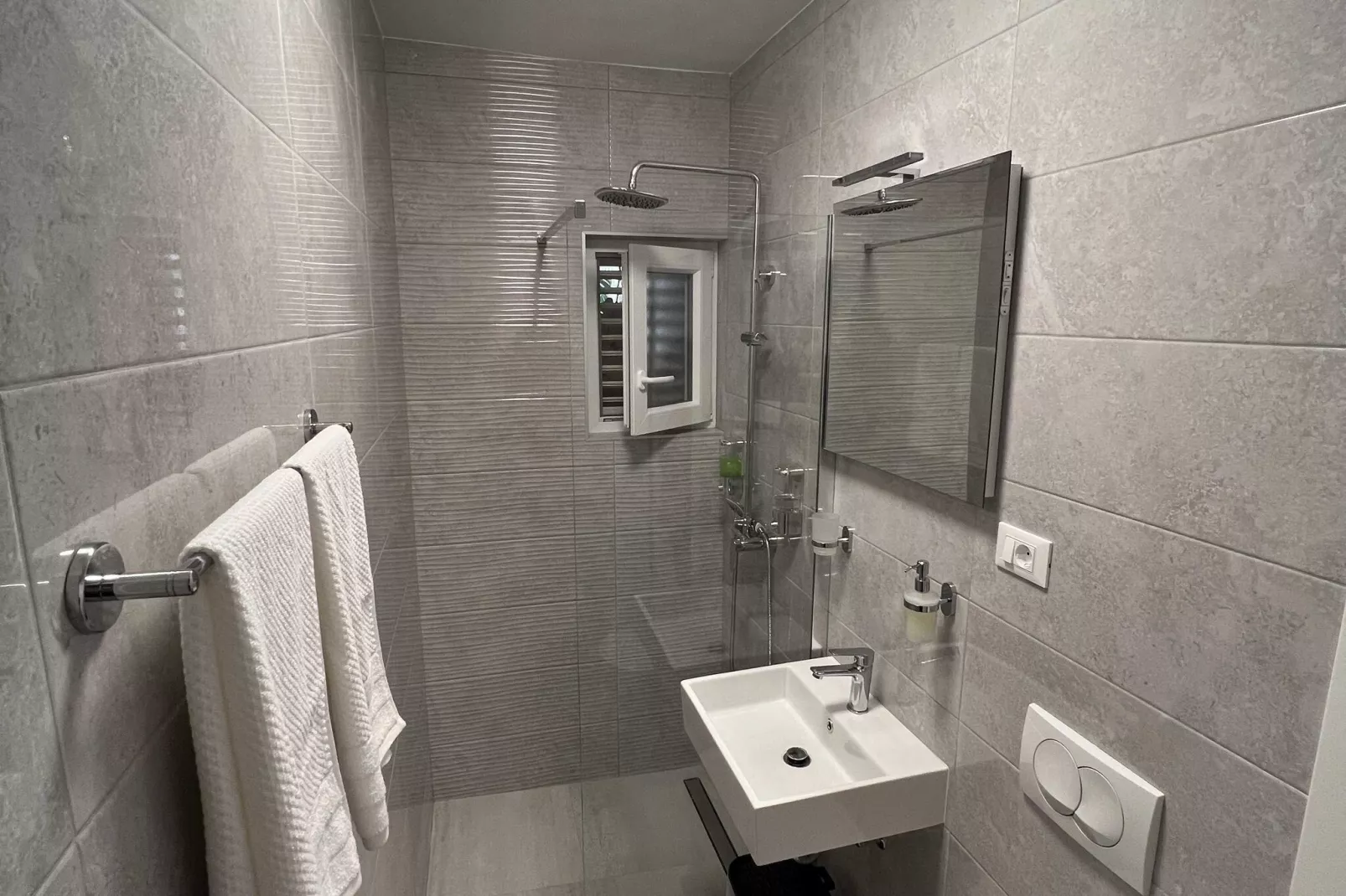 Rooms Edna - Economy Double Room-Salle de bain