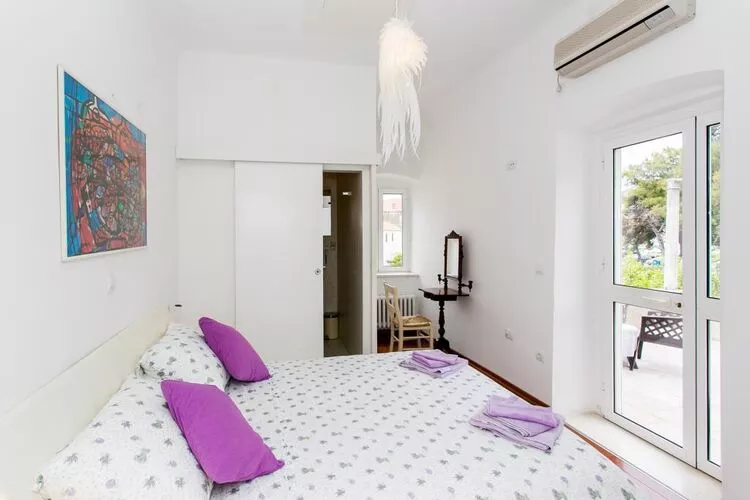 Villa Marini Dvori - Two-Bedroom Apartment with Terrace-Chambre