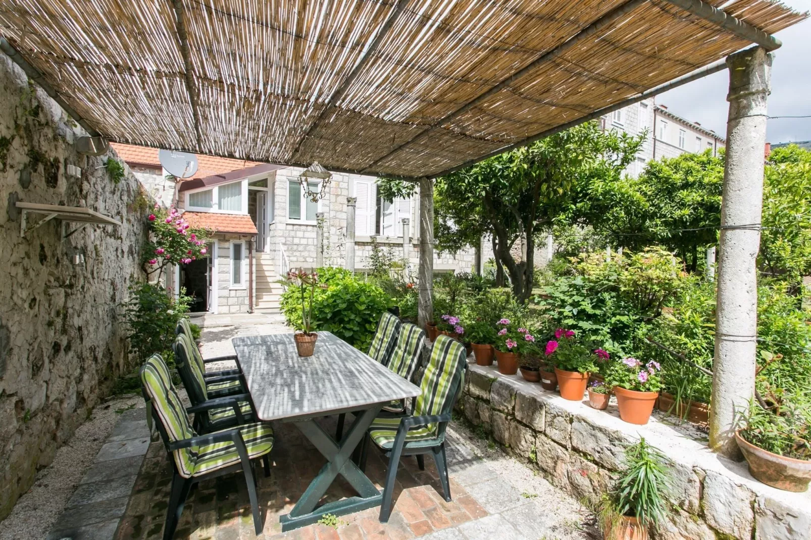 Villa Marini Dvori - Two-Bedroom Apartment with Terrace-Extérieur