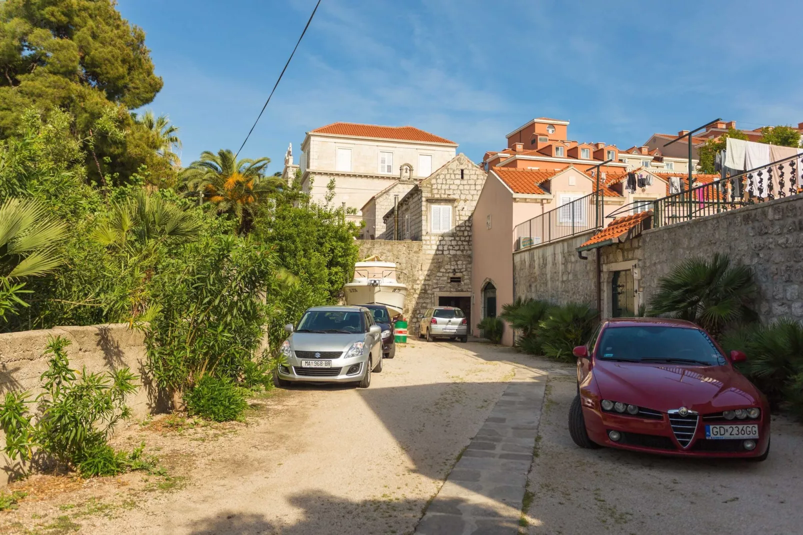 Villa Marini Dvori - Two-Bedroom Apartment with Terrace-Stationnement