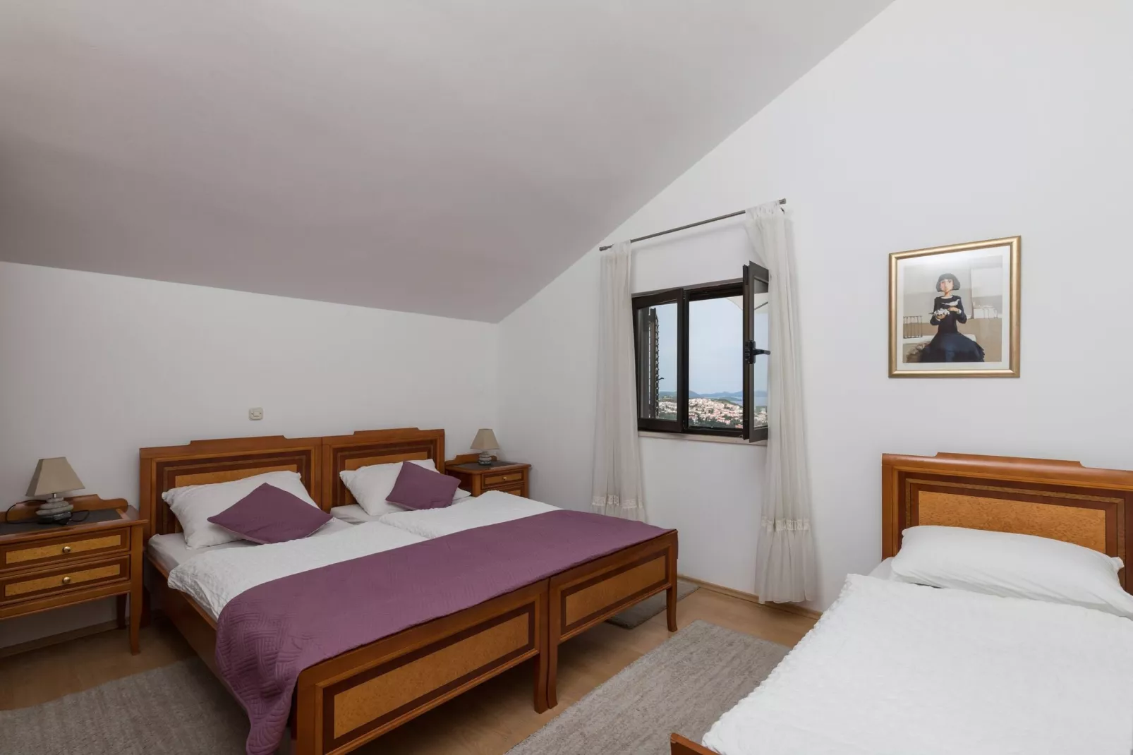 Guest House Kono - Two-Bedroom Apartment with Balcony and Sea View - Marka Gjaje Street-Bedroom
