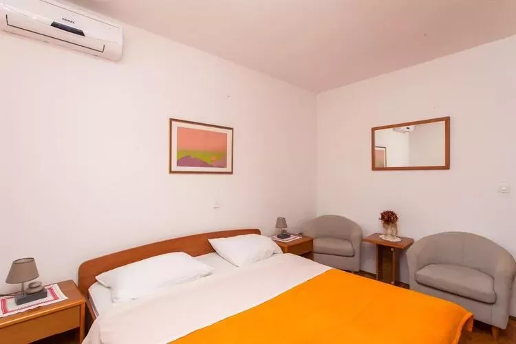 Guest House Kono- Double Room with Terrace-Bedroom